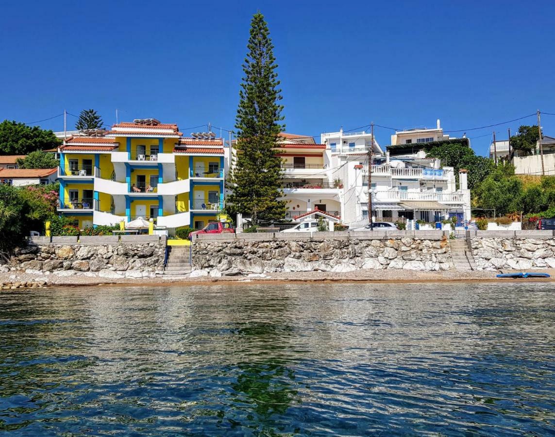 Iris Apartments Храни Экстерьер фото